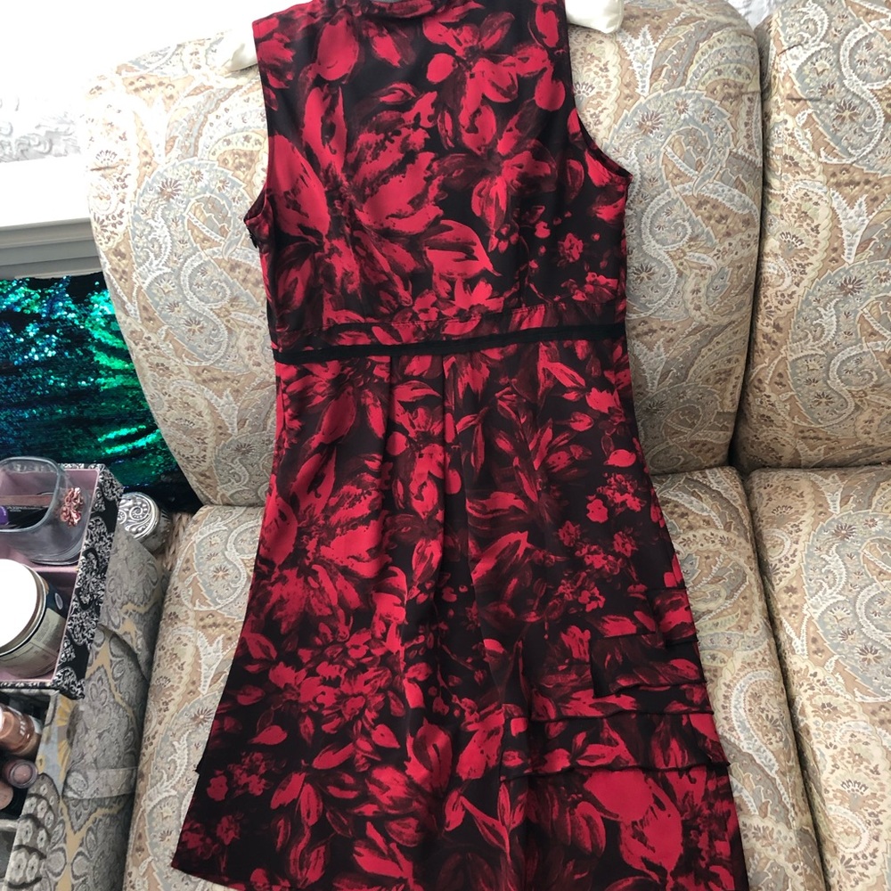 Simply Vera Wang Sleeveless Dress - Picture 2 of 4